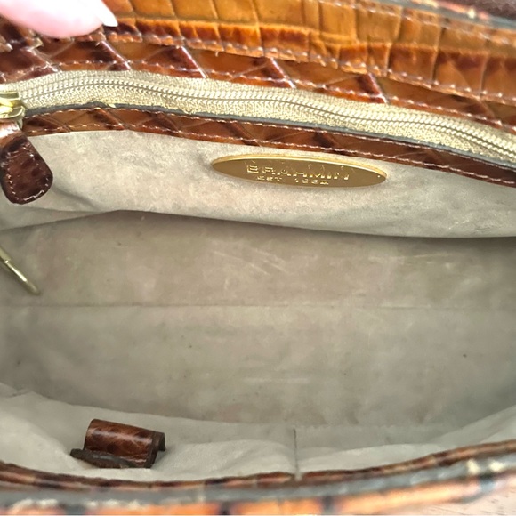 Brahmin flap turn-lock shoulder bag - Picture 6 of 10